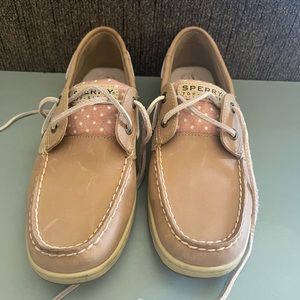 Sperry topsider